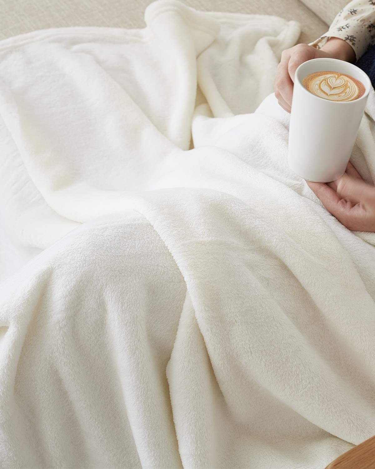 White Plush Fleece Blanket: Sublimation Minky Blanket - 3 Sizes