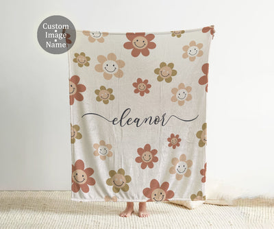Personalized DAISY smile face Pattern in vintage rustic style blanket with Name, Custom blanket gift, Birthday Personalized Gift