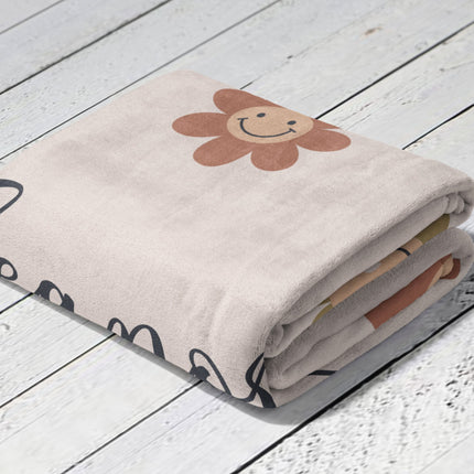 Personalized Daisy Smile Face Blanket: Vintage Floral Minky or Sherpa