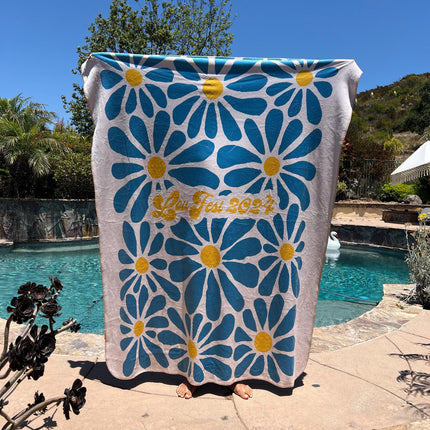 Personalized Flower Blanket: Rustic Vintage Style, Custom Name Gift