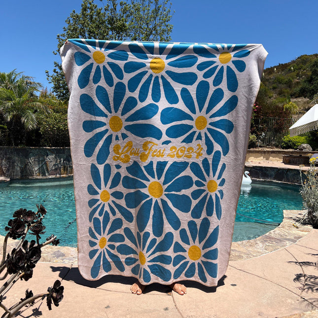 Personalized Flower Blanket: Rustic Vintage Style, Custom Name Gift