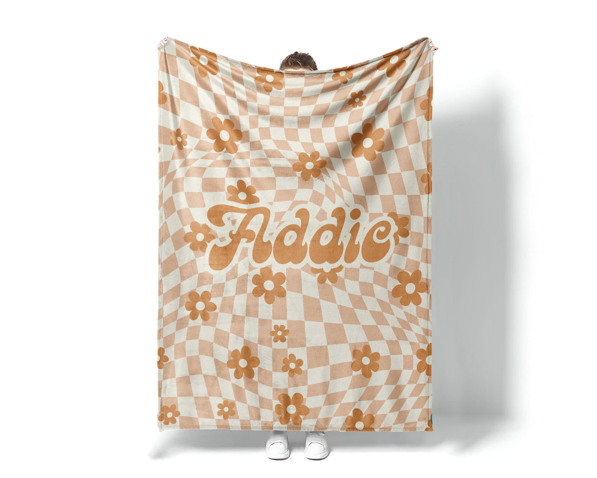 Personalized Daisy Checker Blanket: Vintage Style Custom Name Gift