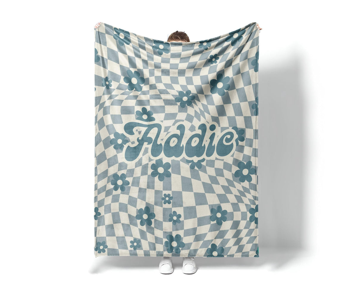 Personalized Daisy Checker Blanket: Vintage Style Custom Name Gift