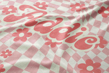 Personalized Daisy Checker Blanket: Vintage Style Custom Name Gift