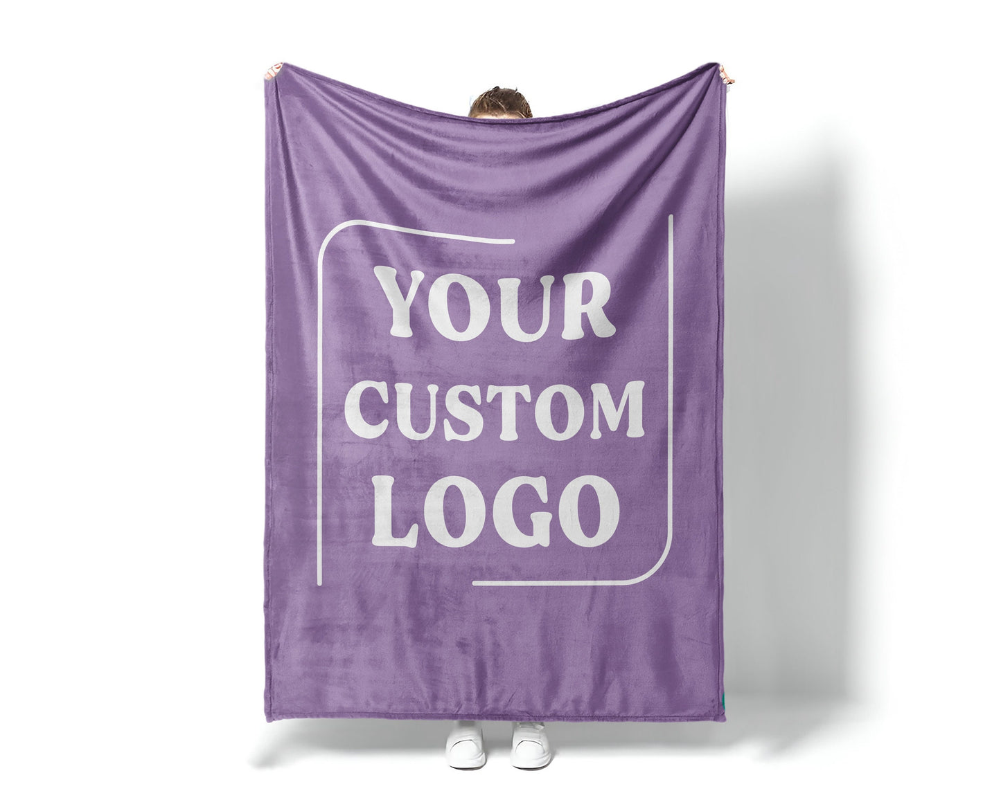 Custom Logo Blanket: Personalized Corporate Gift
