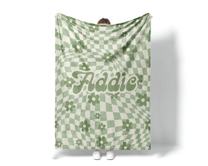 Personalized Daisy Checker Blanket: Vintage Style Custom Name Gift