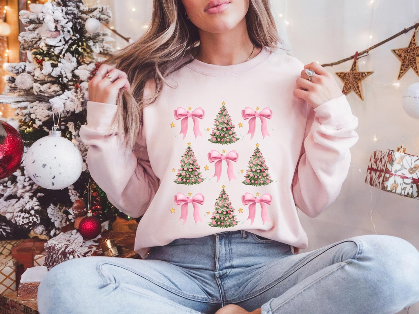 Christmas Sweatshirt , Coquette Bow Christmas Shirt, Retro Christmas Crewneck, Girly Christmas Sweater, Merry Christmas