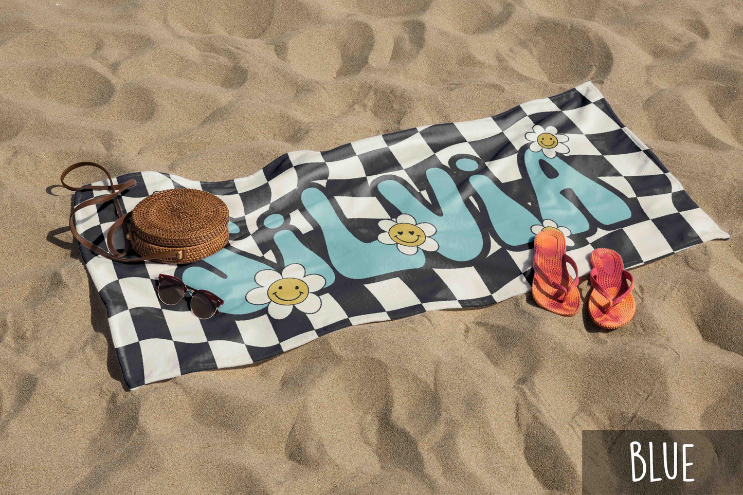 Personalized Daisy Checker Beach Towel Retro Style with Name – Custom Birthday & Anniversary Gift Beach Towel