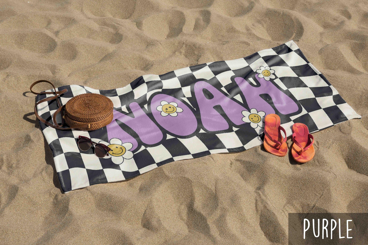 Personalized Daisy Checker Beach Towel Retro Style with Name – Custom Birthday & Anniversary Gift Beach Towel