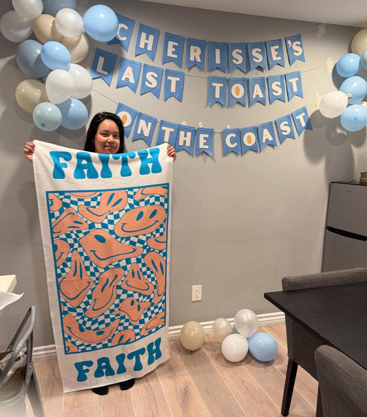 RETRO Style Personalized Beach Towel Personalized Name Bath Towel Custom Pool Towel Beach Towel With Name Outside Birthday Vacation Gift