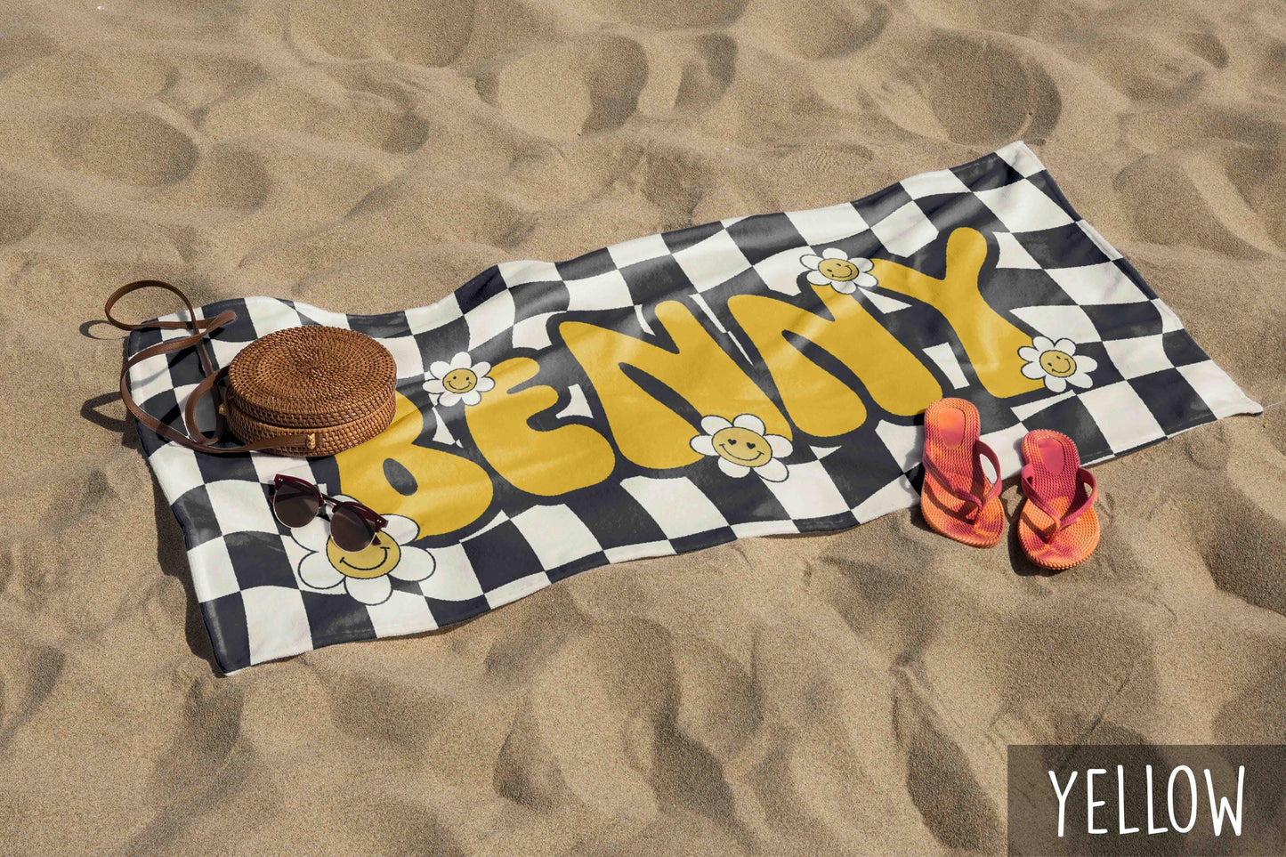 Personalized Daisy Checker Beach Towel Retro Style with Name – Custom Birthday & Anniversary Gift Beach Towel