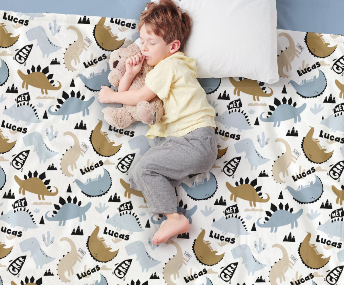 New hand-drawn childish animal pattern with forest animals blanket