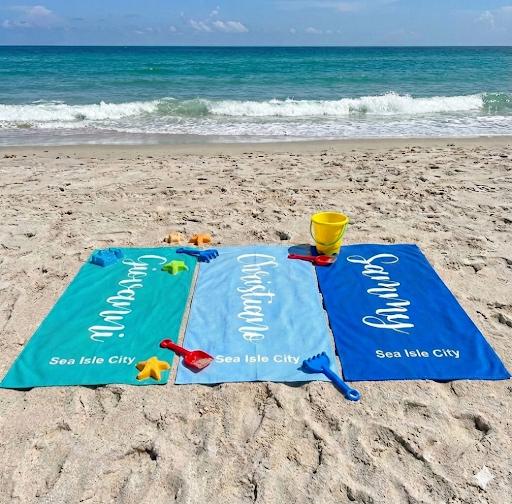 Personalized Script Name Beach Towel: Custom Vacation Gift