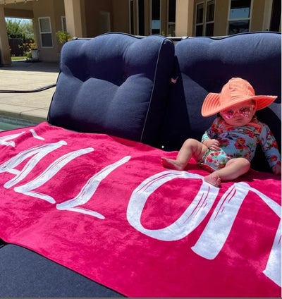 Bold Font Style Personalized Beach Towel Personalized Name Bath Towel Custom Pool Towel Beach Towel With Name Outside Birthday Vacation Gift - CustomCooper